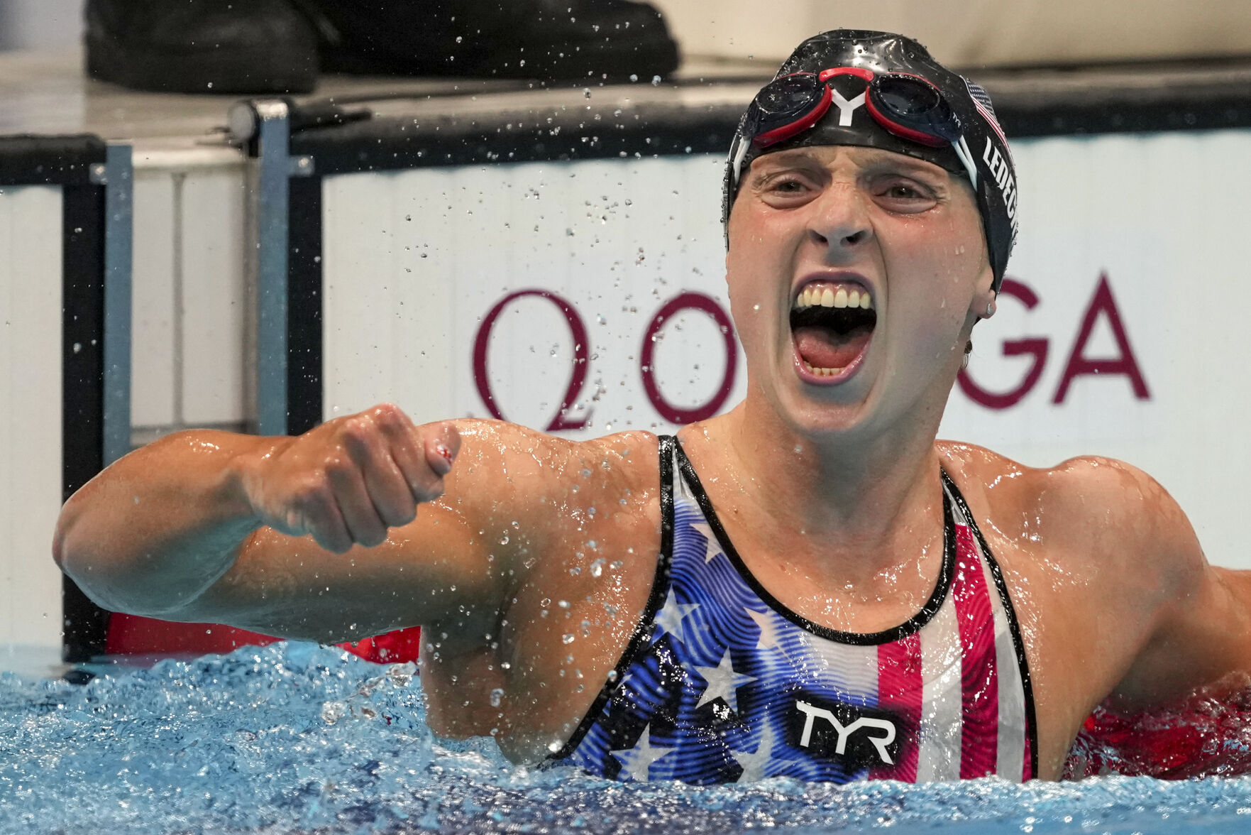 APTOPIX Tokyo Olympics Swimming
